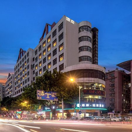 Xana Lite Hotel - Guangzhou Fangcun Huadiwan Metro Station Ngoại thất bức ảnh