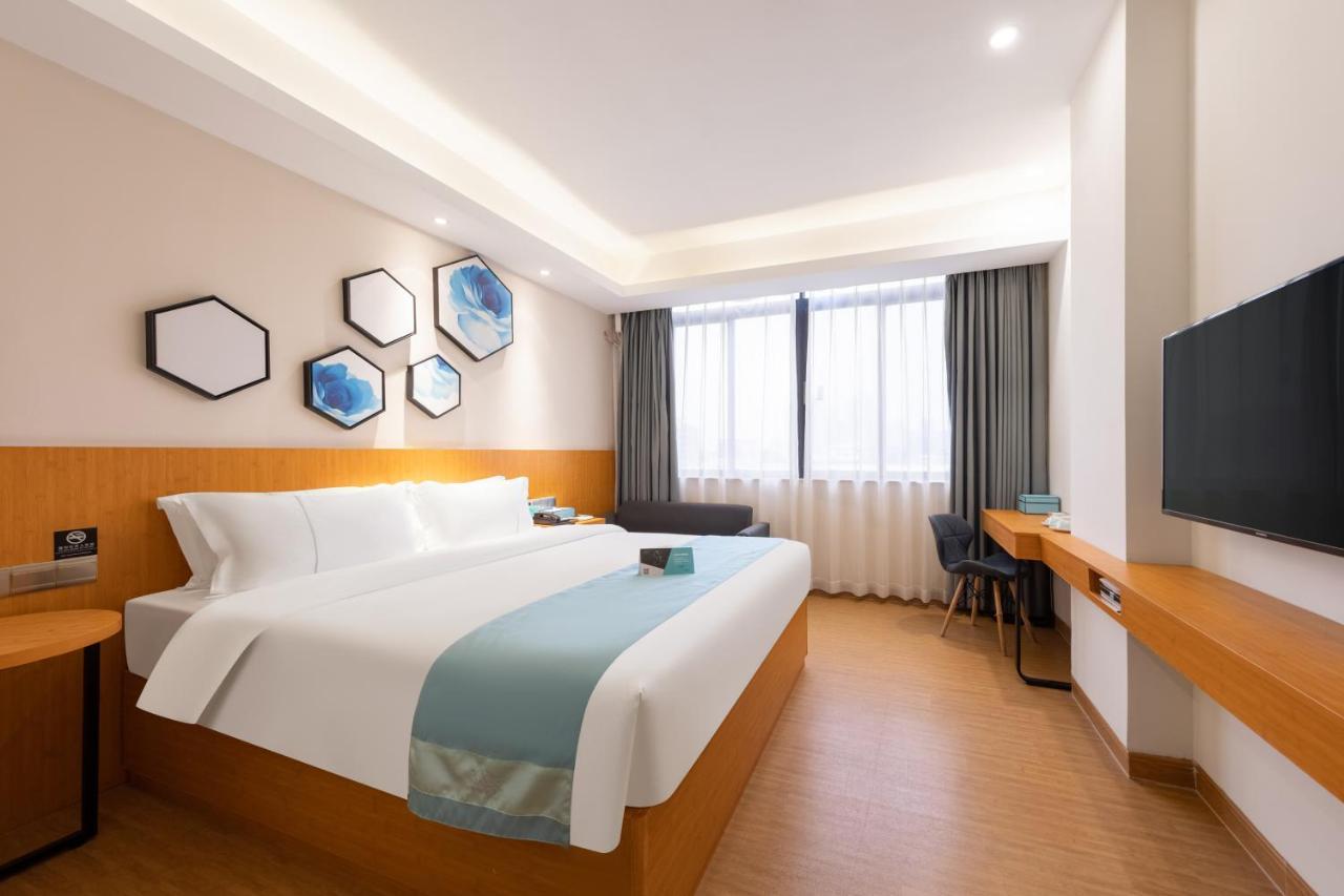 Xana Lite Hotel - Guangzhou Fangcun Huadiwan Metro Station Ngoại thất bức ảnh