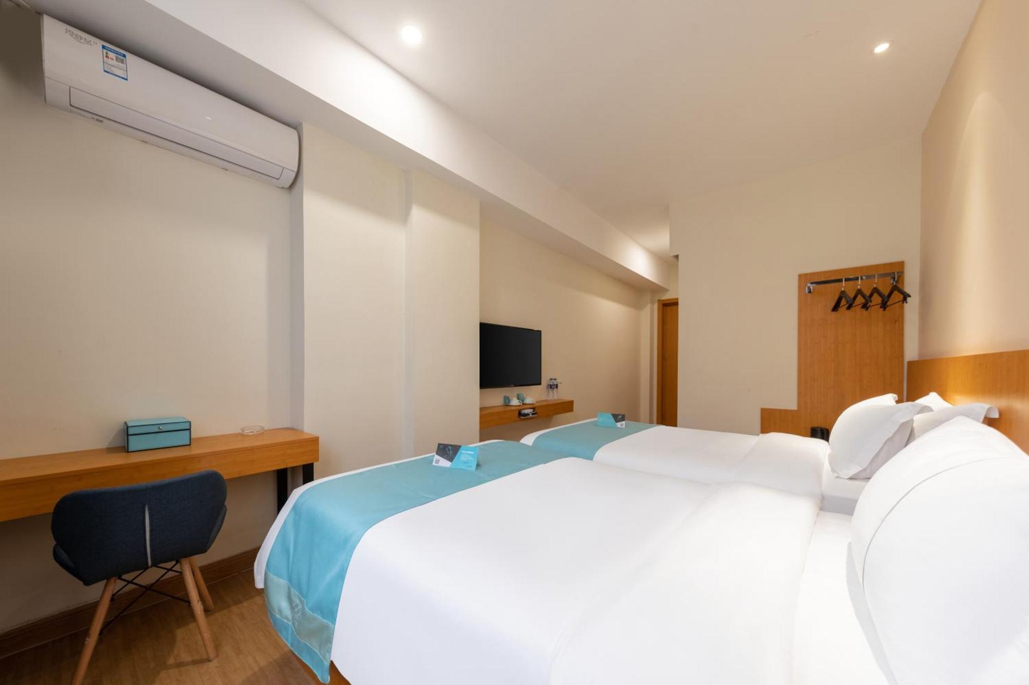 Xana Lite Hotel - Guangzhou Fangcun Huadiwan Metro Station Ngoại thất bức ảnh